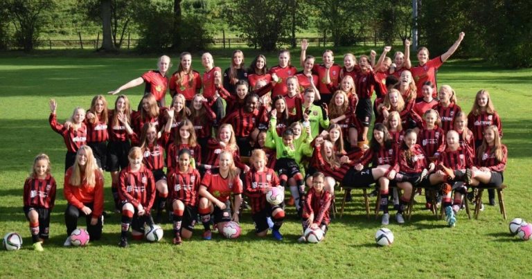 Voetbal is (ook) voor vrouwen!